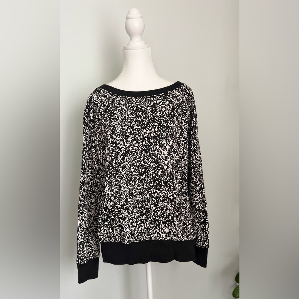 Reebok sweatshirt women’s medium